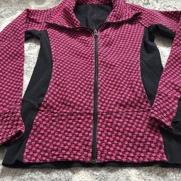 Lululemon Radiant Jacket - Picture 3 of 12